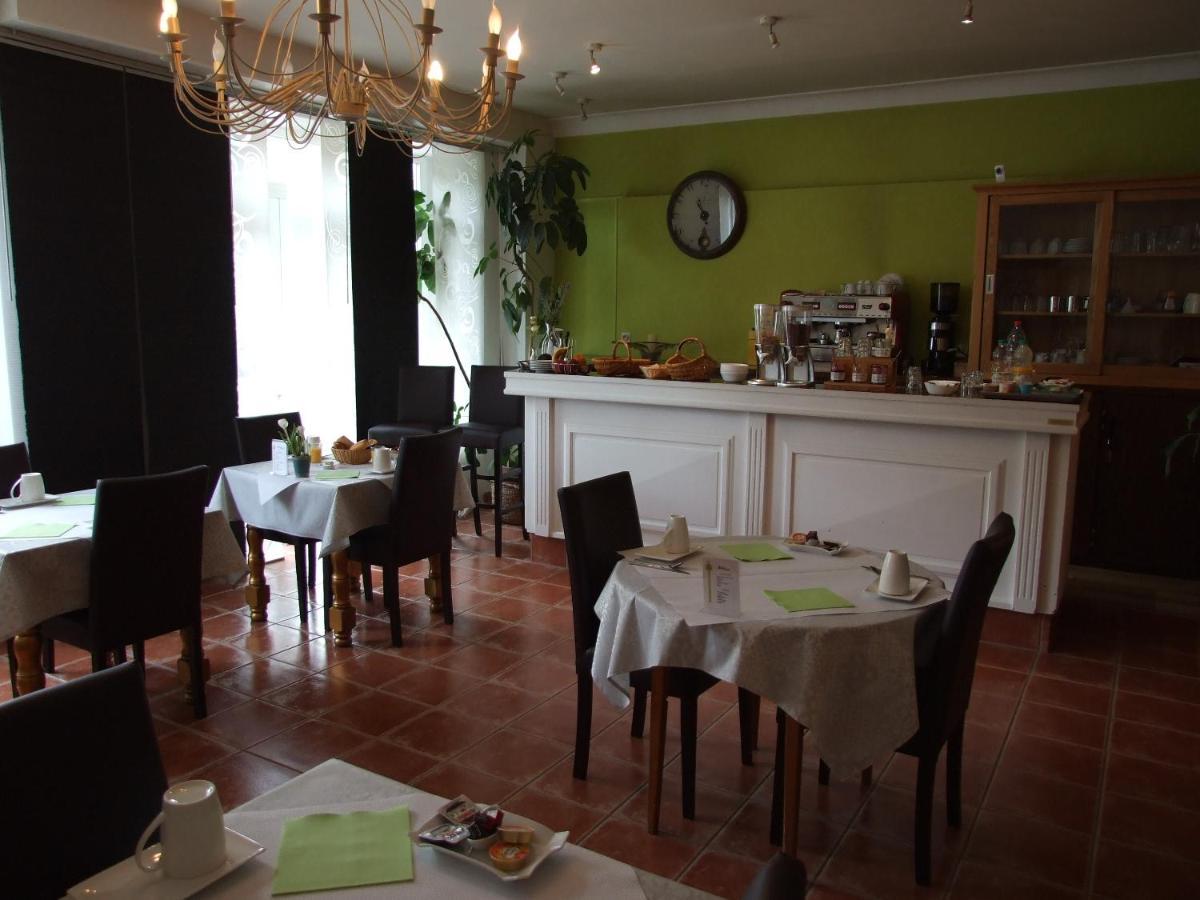 Logis Hotel L'Occitan 2 Etoiles Gaillac Ngoại thất bức ảnh