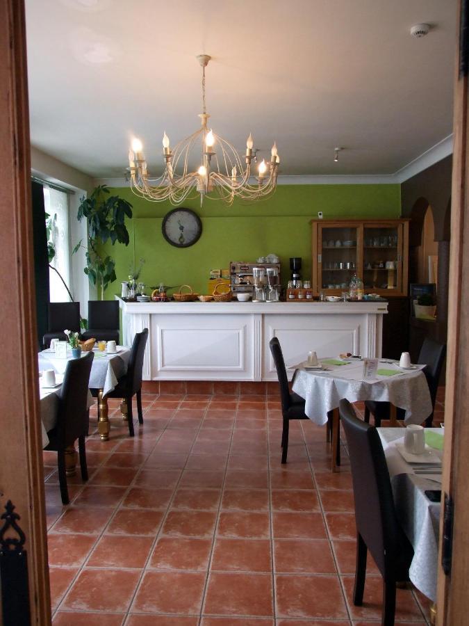 Logis Hotel L'Occitan 2 Etoiles Gaillac Ngoại thất bức ảnh