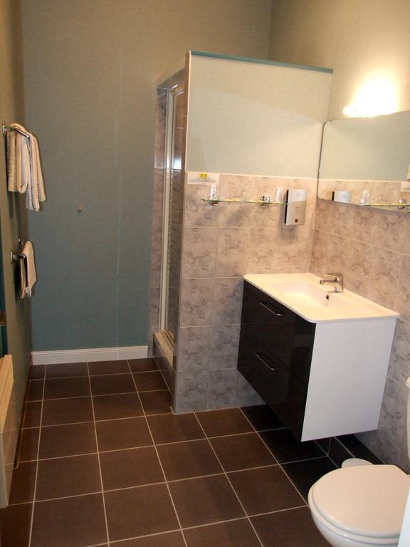 Logis Hotel L'Occitan 2 Etoiles Gaillac Ngoại thất bức ảnh